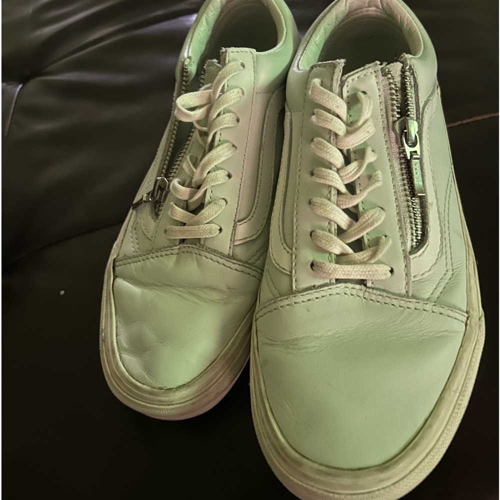 Vans shoes